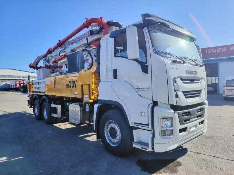 Автобетононасос SCHWING HB33V — стрела 33 метра на шасси ISUZU GIGA 6×4 фото 3