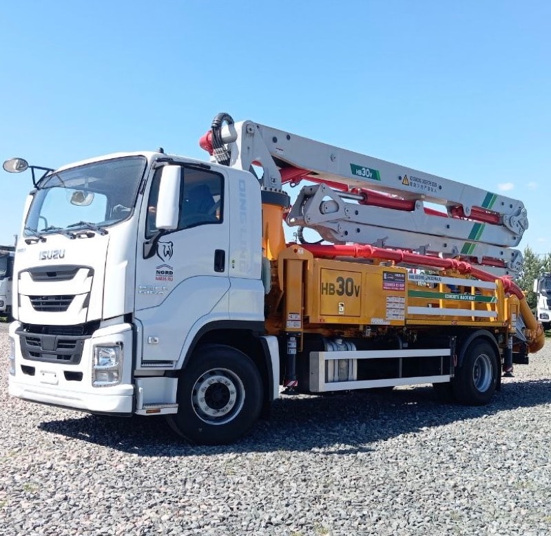 Автобетононасос SCHWING HB30V — стрела 30 метров на шасси ISUZU GIGA 4×2